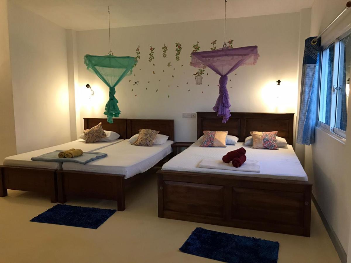 Anna Tourist Inn Негомбо Екстериор снимка