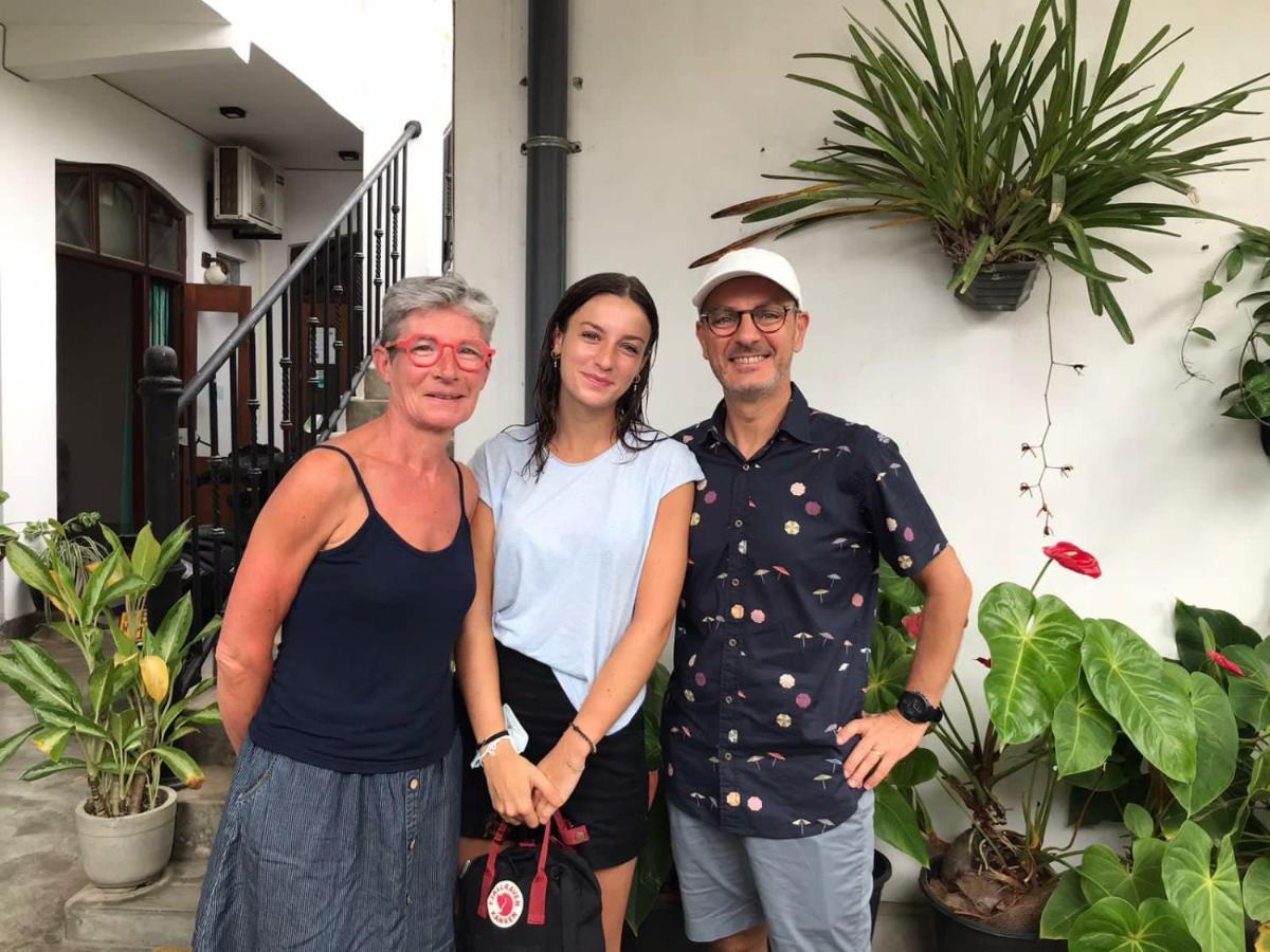 Anna Tourist Inn Негомбо Екстериор снимка