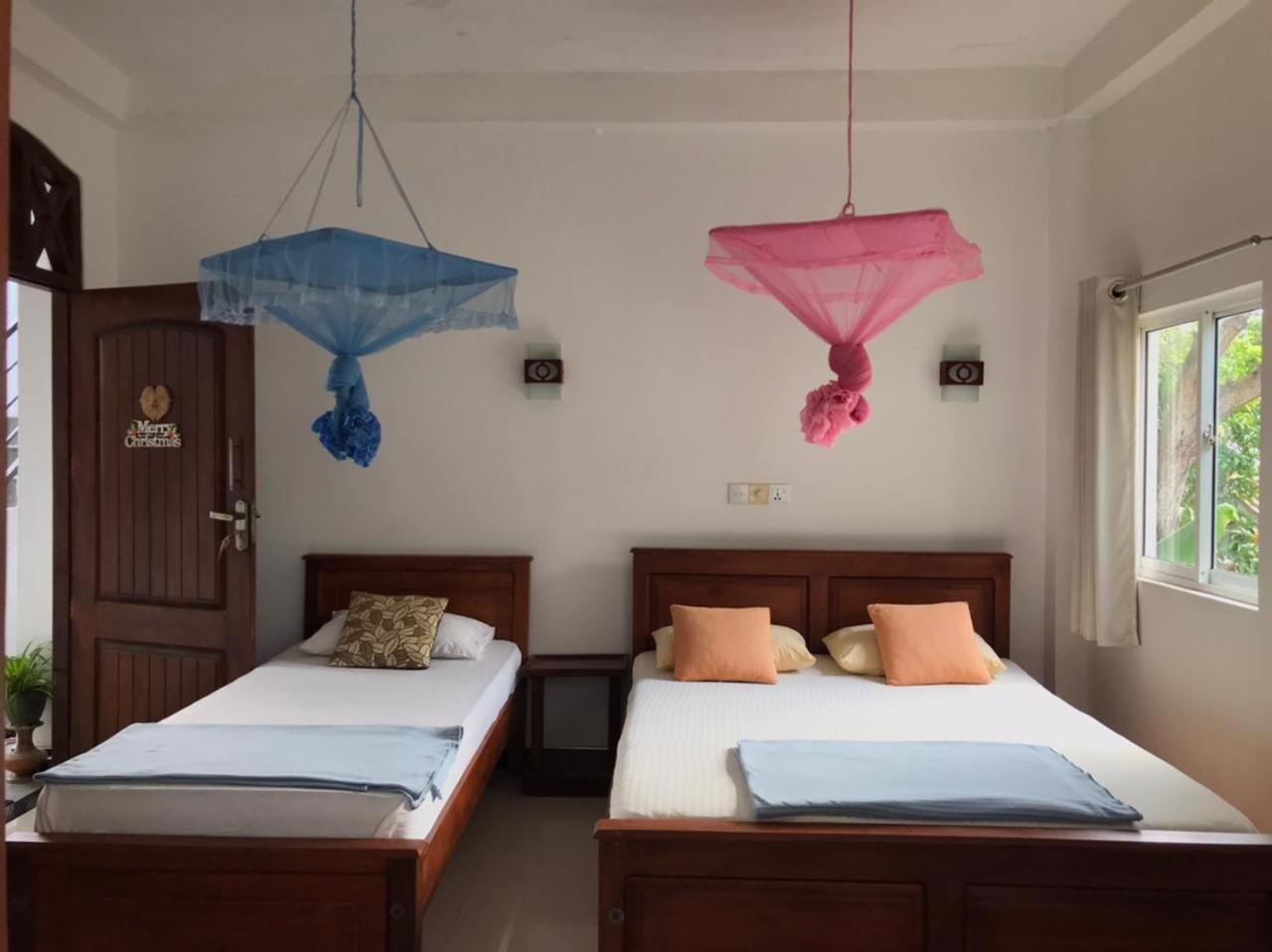 Anna Tourist Inn Негомбо Екстериор снимка